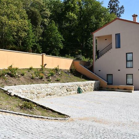 Apartamentos Compostela Lobios Exterior photo